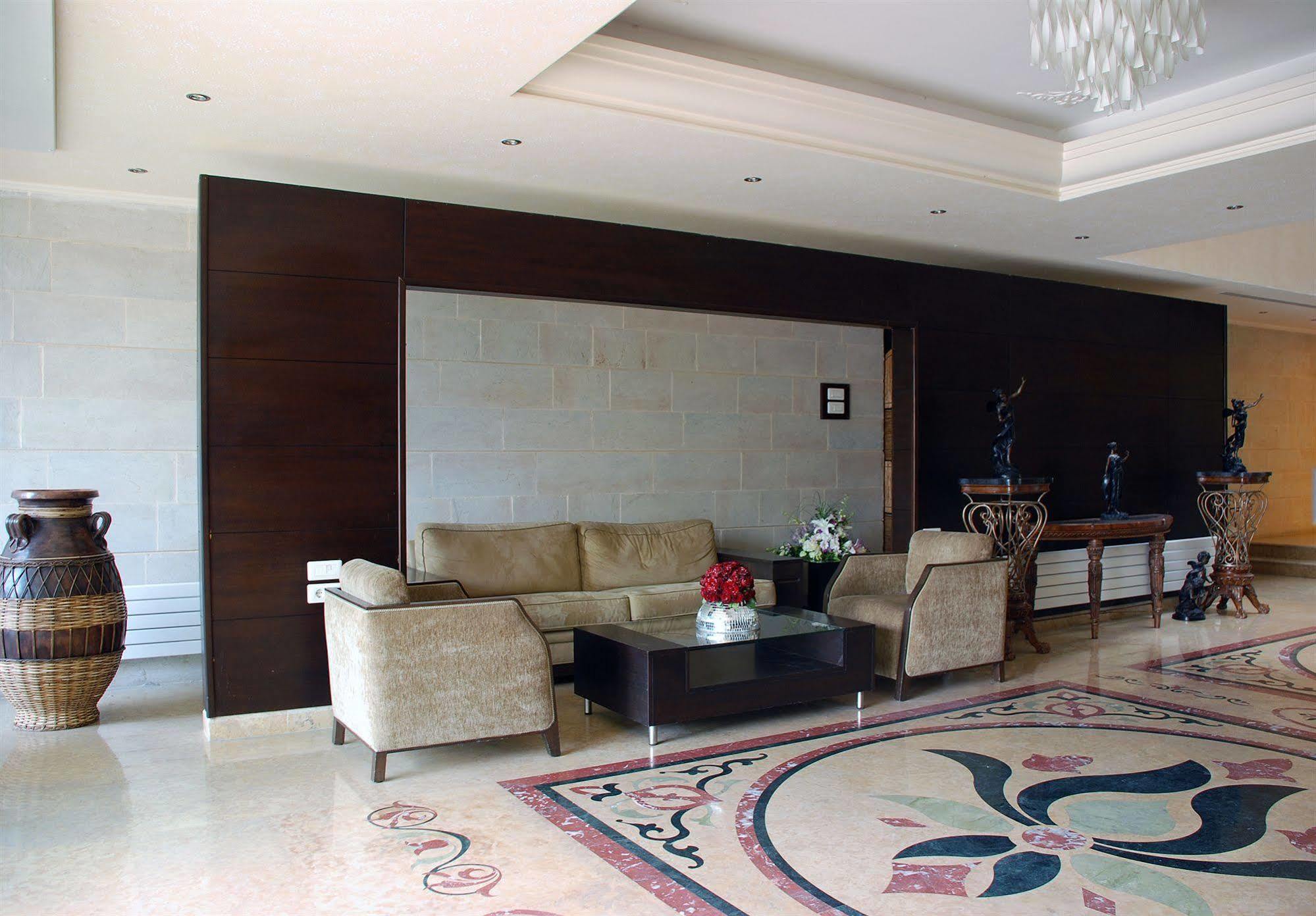 City Suite Aley Esterno foto