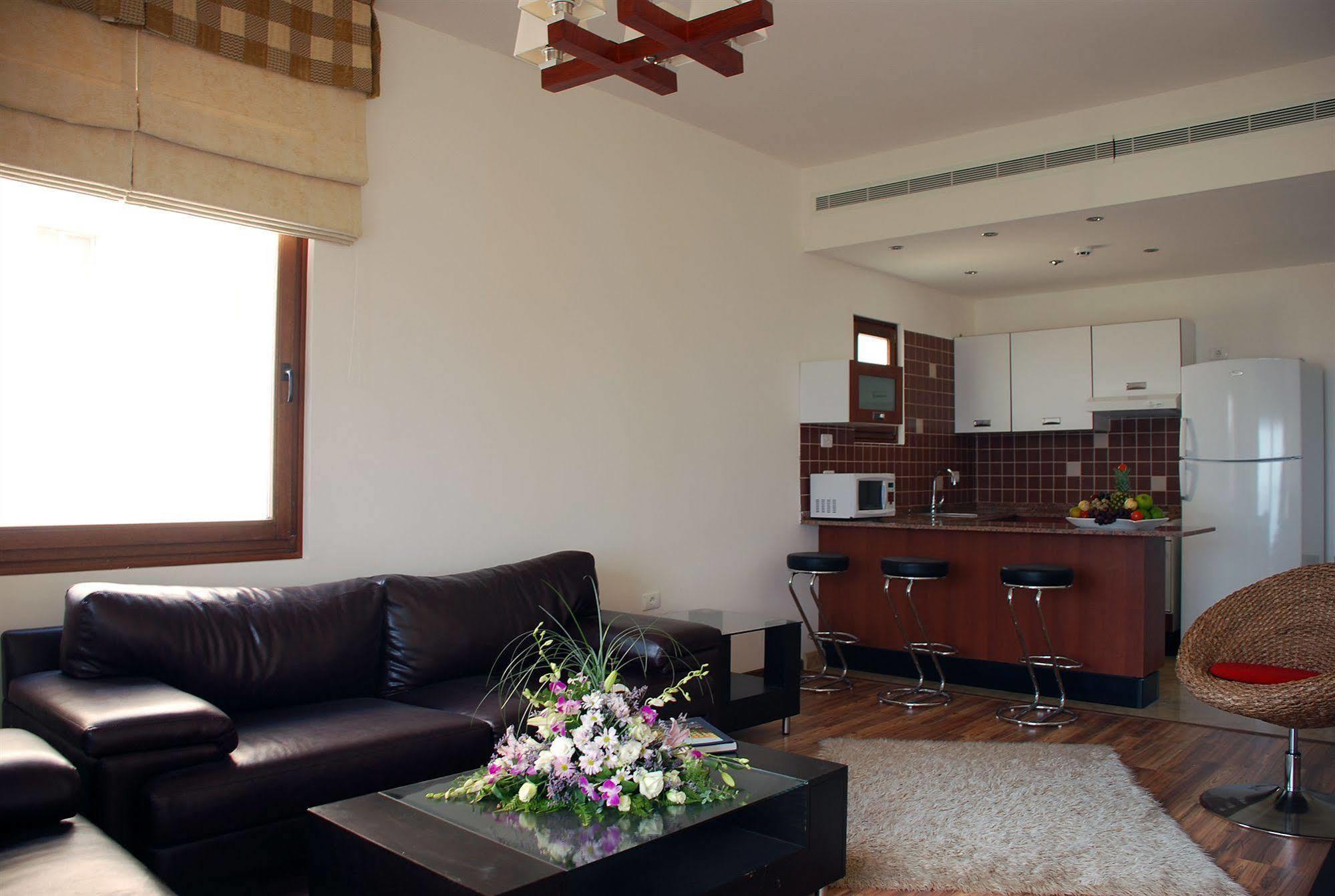City Suite Aley Esterno foto