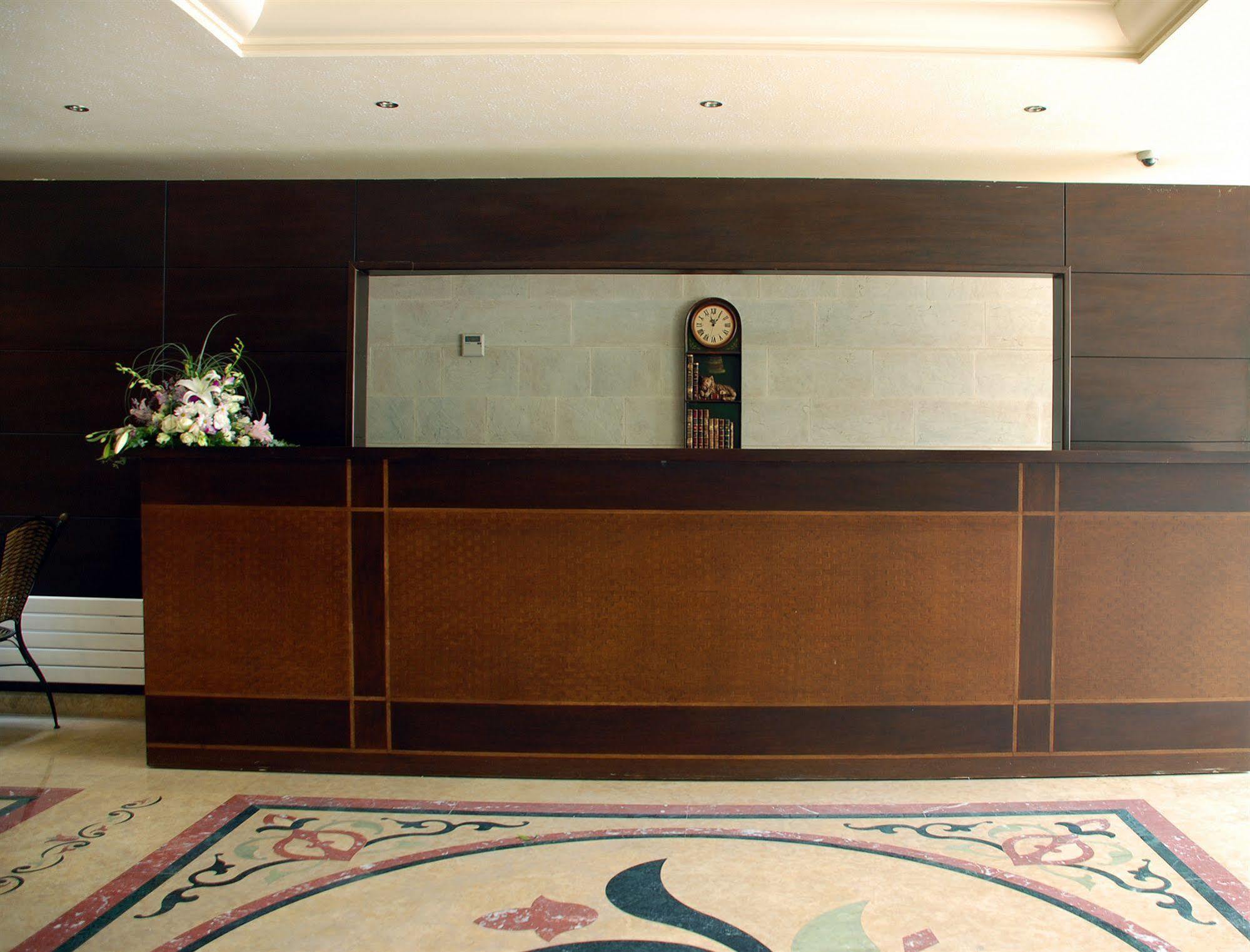 City Suite Aley Esterno foto